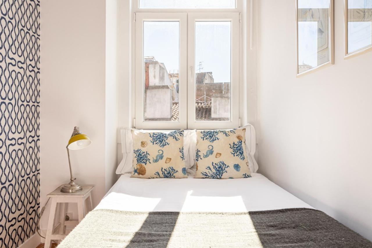 Joivy Chic 2Br Apt In Bairro Alto, 2Mins To Sao Pedro De Alcantara Viewpoint Lisboa Eksteriør bilde