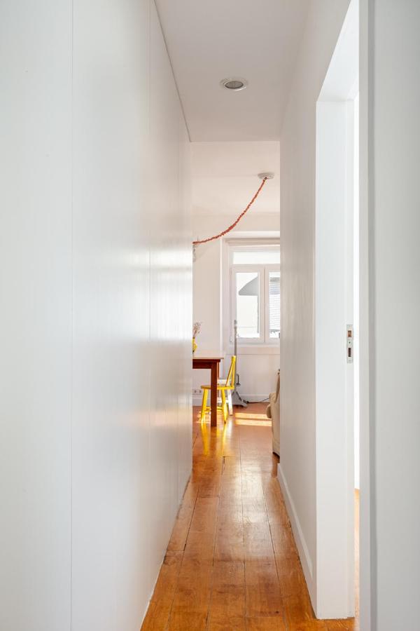 Joivy Chic 2Br Apt In Bairro Alto, 2Mins To Sao Pedro De Alcantara Viewpoint Lisboa Eksteriør bilde