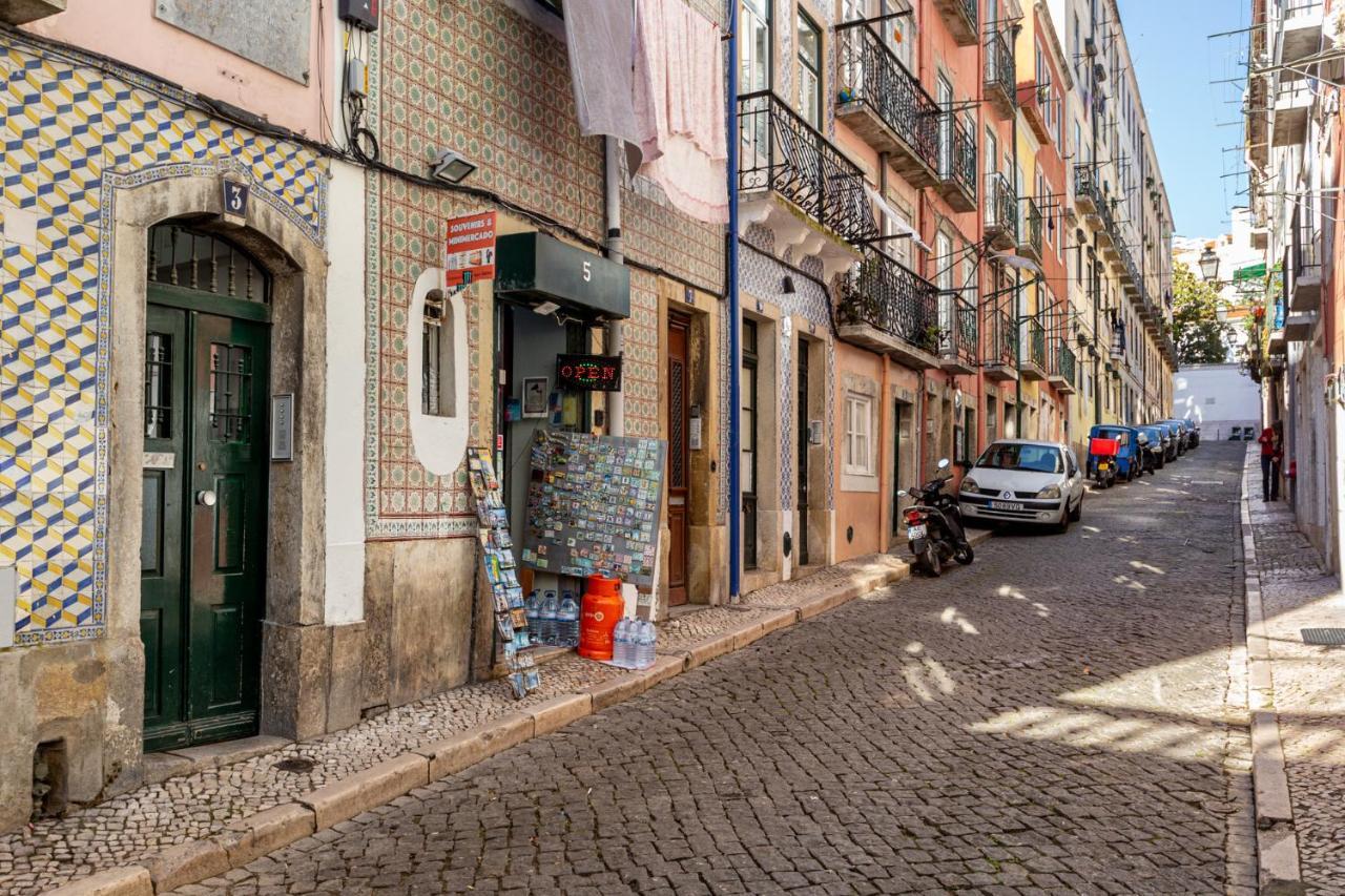 Joivy Chic 2Br Apt In Bairro Alto, 2Mins To Sao Pedro De Alcantara Viewpoint Lisboa Eksteriør bilde